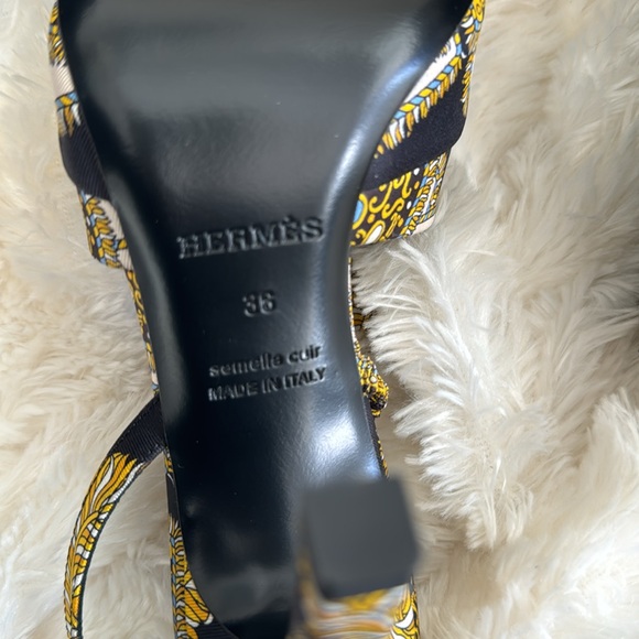 Hermes - Picture 4 of 4